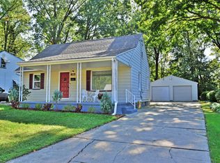 1746 Beechwood St NE, Warren, OH 44483