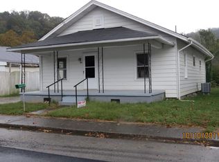 202 Chad St, Loyall, KY 40854