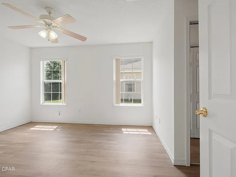 3123 Meadow St — Photo 13