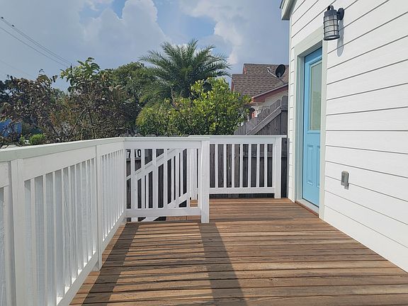 2nd image of 4710 Avenue S