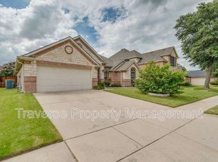 12209 Maplewood Dr, Fort Worth, TX 76244