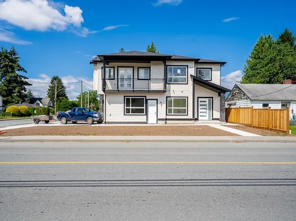 45945 Lewis Ave #B, Chilliwack, BC V2P 3C9