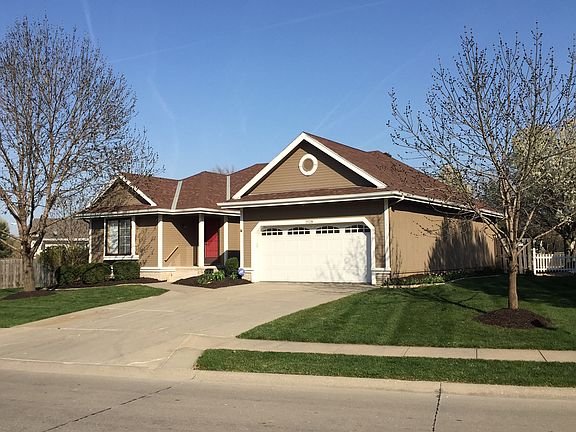 2nd image of 3529 N 152nd Ave