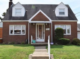 438 Willow St, Springdale, PA 15144