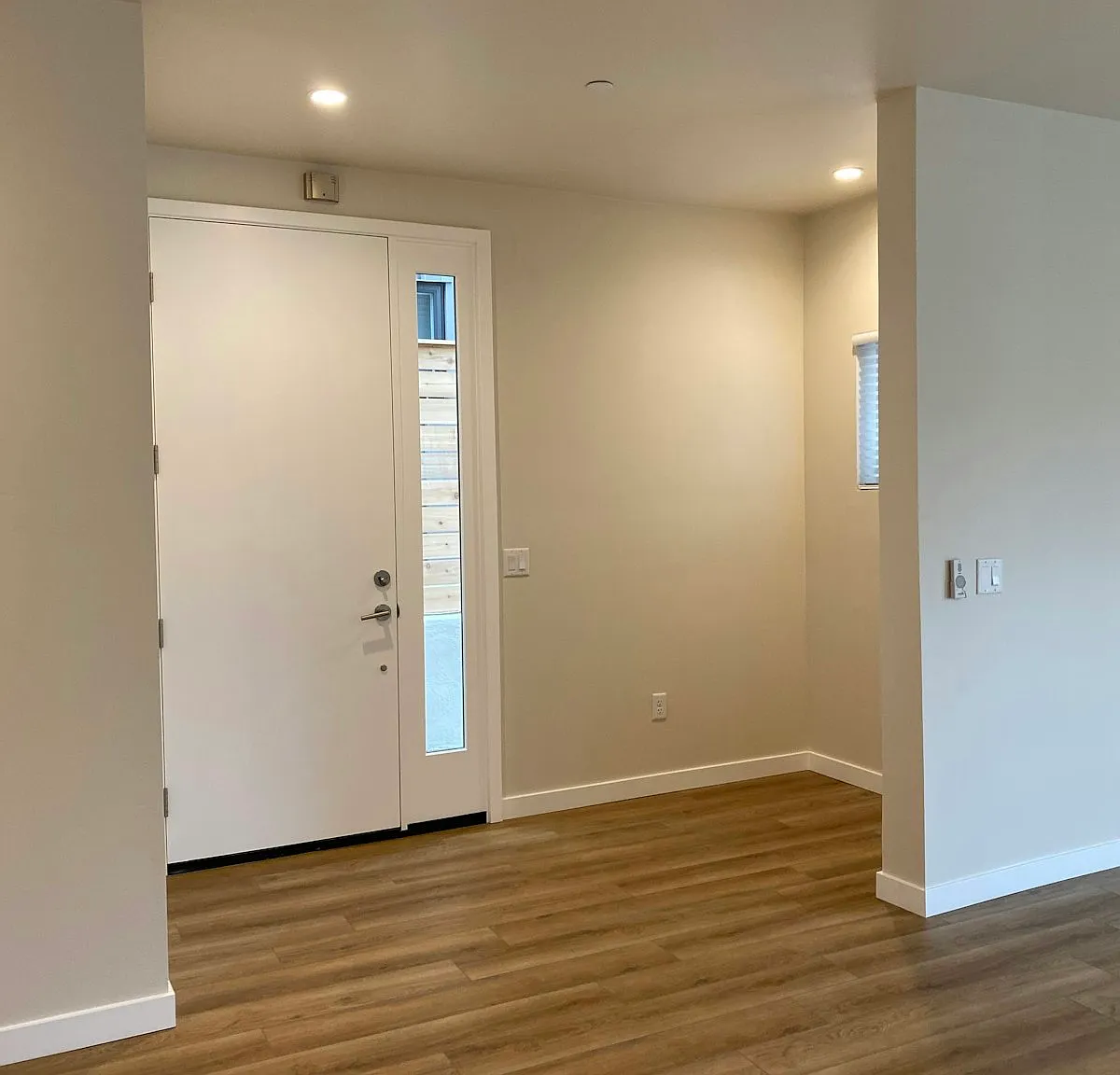 689 Stoneridge Drive, Unit ADU — Photo 3