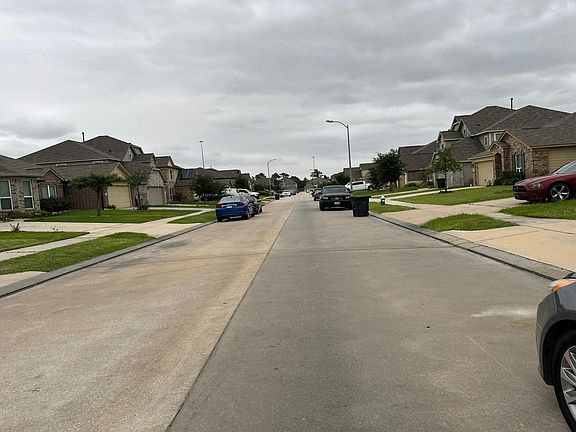 4th image of 1026 Ranch Oak Dr