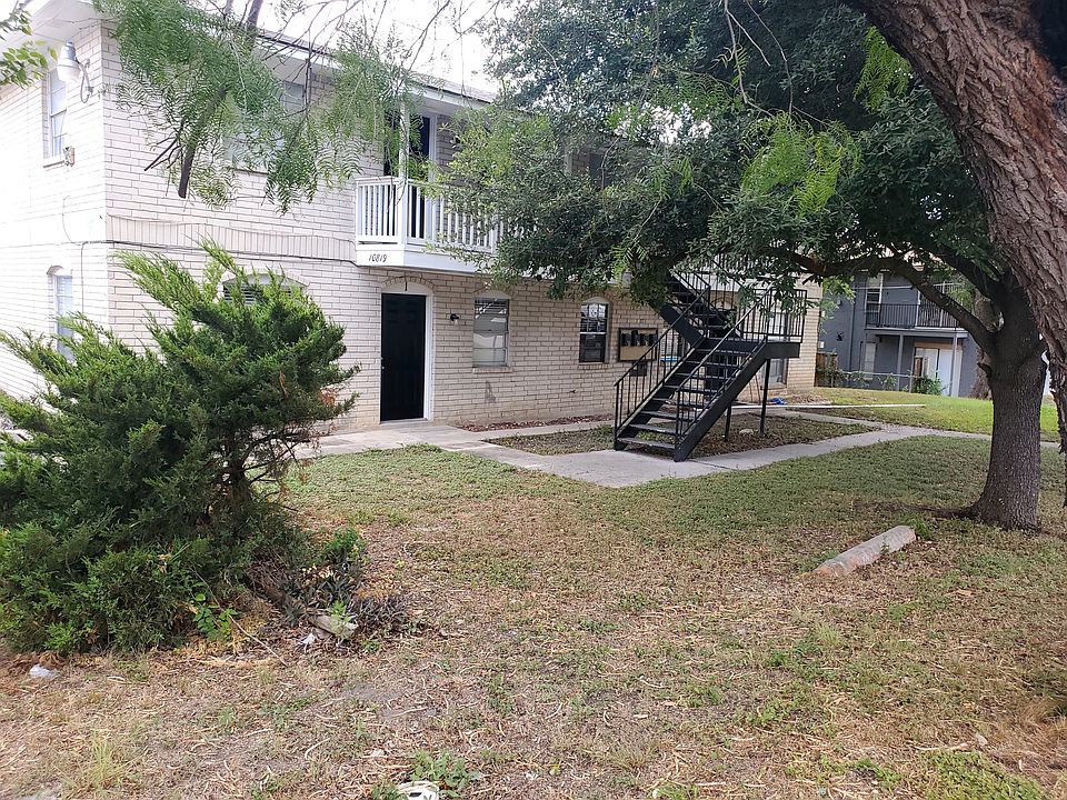 1st image of 10819 Baltic Dr #103