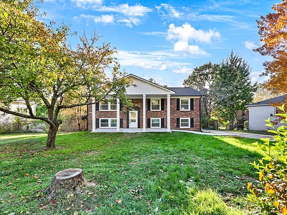 2nd image of 206 Kings Deer Dr