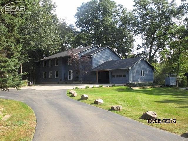 1st image of 11131 Oakwood Dr