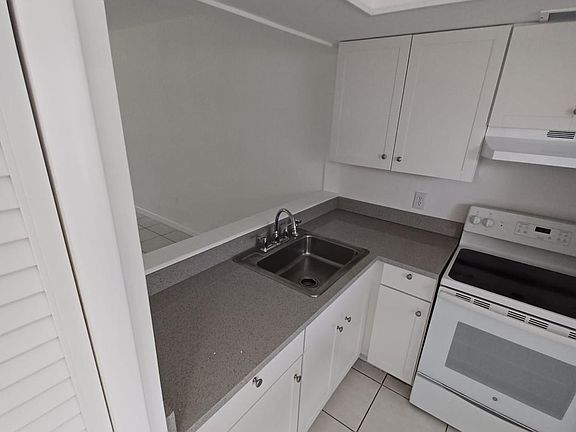 3rd image of 2950 NE 201st Ter APT E107