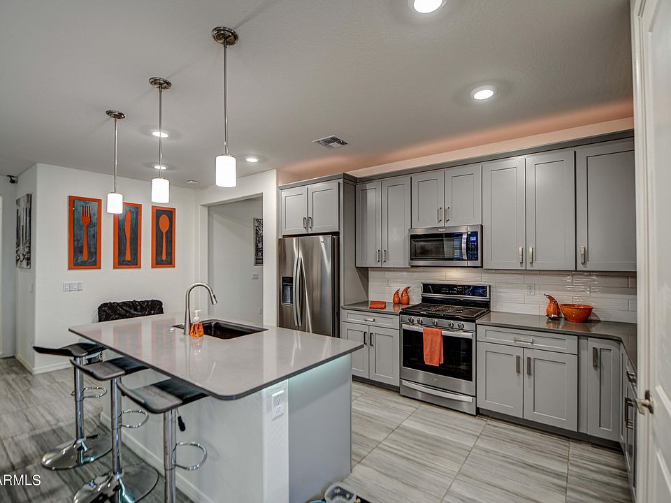 1st image of 1522 E Saint Catherine Avenue