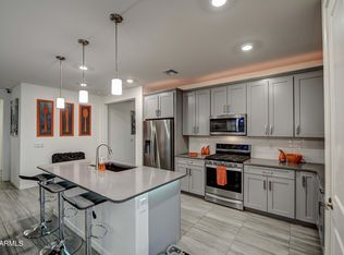 1522 E Saint Catherine Ave, Phoenix, AZ 85042