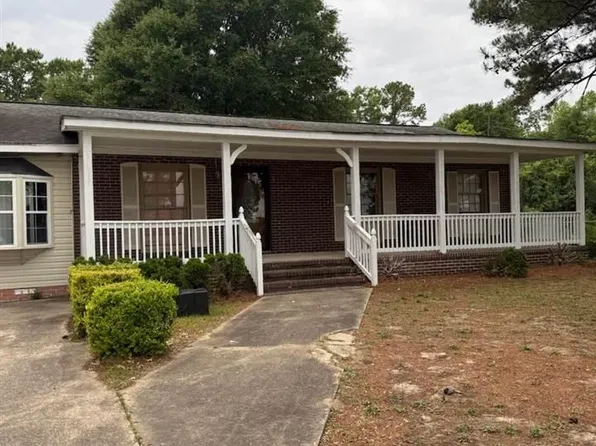 885 Enoch Ct, Mullins, SC 29574