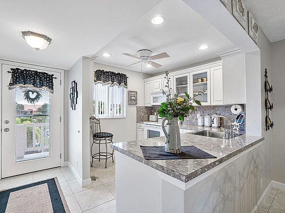 5th image of 608 SW Natura Blvd APT 310