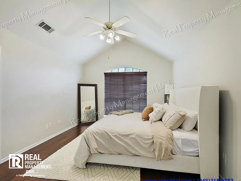 4207 Osborn Rd — Photo 11