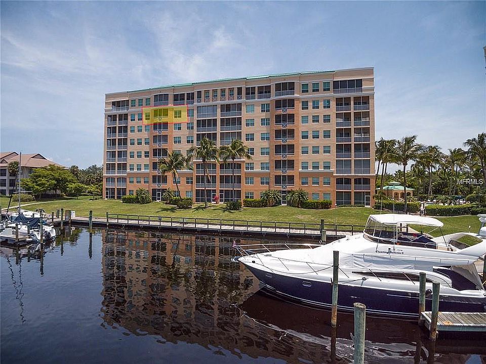 2nd image of 2060 Matecumbe Key Rd Unit 2705
