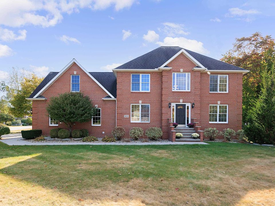 1st image of 5653 Pine Ct