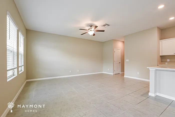 4 bed, 3.0 bath, 2260 sqft, $2,675 — Photo 4