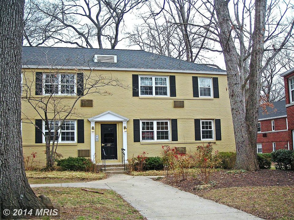1st image of 227 N George Mason Dr APT 3