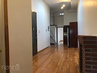 Rented by Rennit Inc.