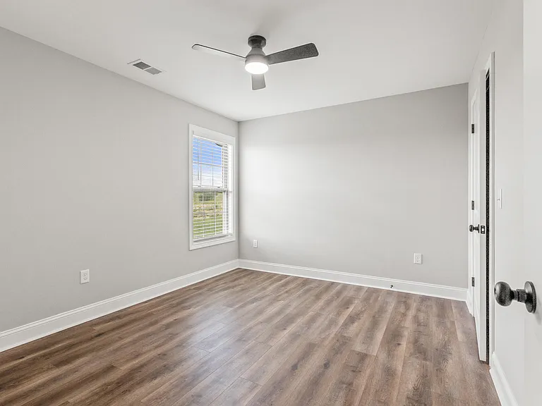 5009 Melana Way — Photo 18