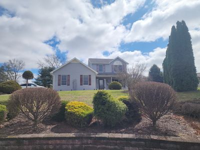 805 River Hill Dr, Danville, PA, 17821