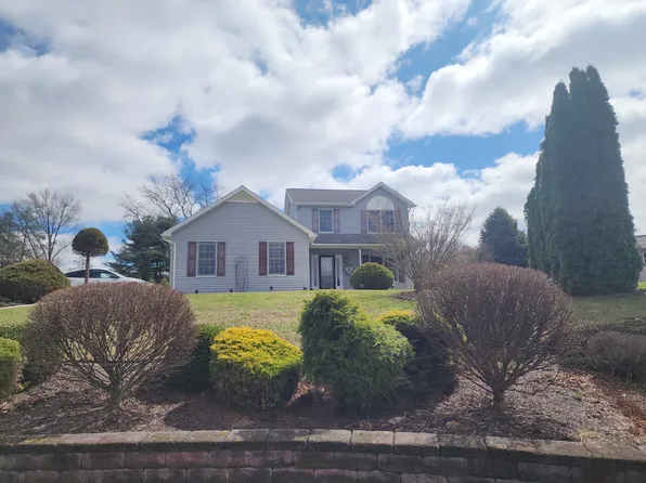 805 River Hill Dr, Danville, PA 17821