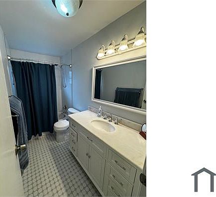 5th image of 9531 NW 24th Ct