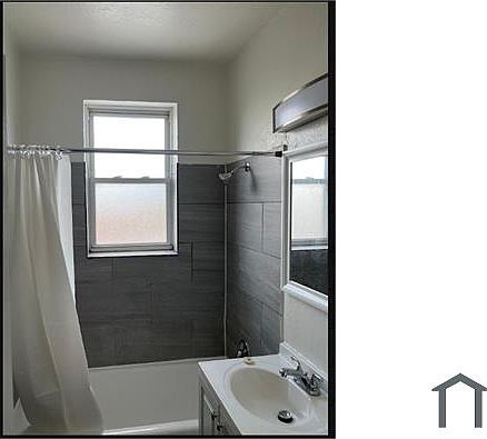 4th image of 7114 S East End Ave APT 3