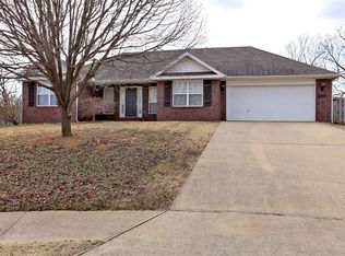 472 Ketch Ct, Springdale, AR 72762