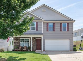 110 Mossy Pond Rd, Statesville, NC 28677