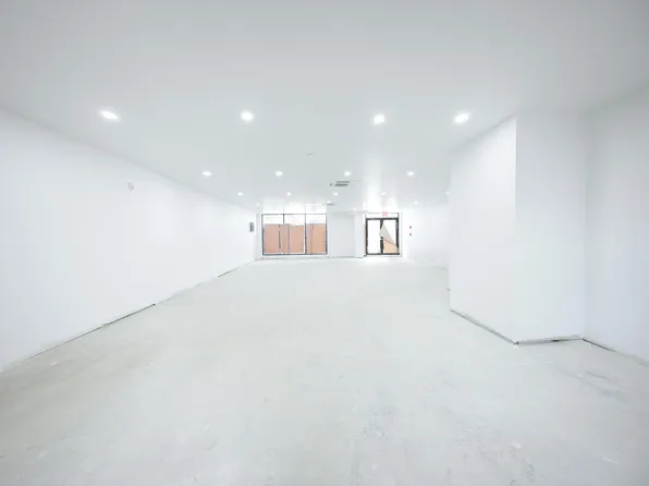 165-20 Sanford Avenue image 21 of 50