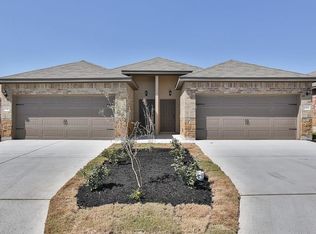 2538 Pioneer Rd, Seguin, TX 78155
