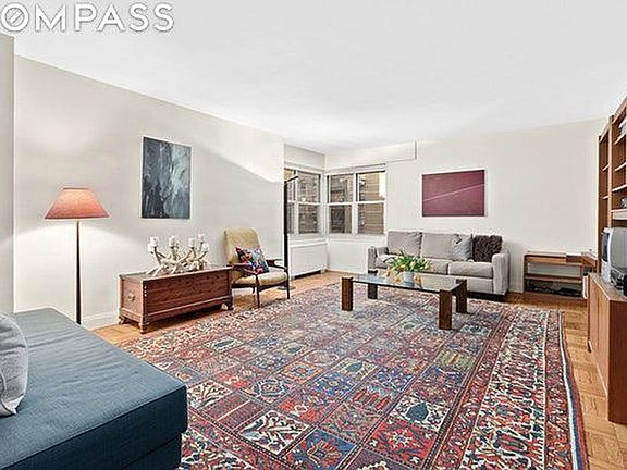 2nd image of 20 E 9th St #5G
