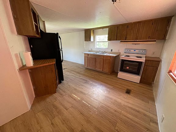 3rd image of 507 S Juanita Dr