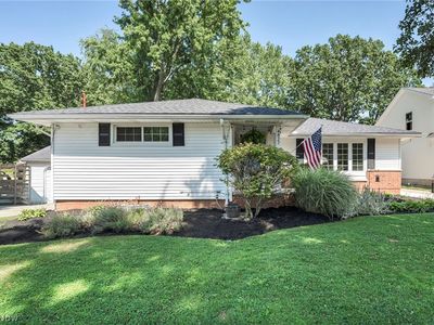 4827 Maple St, Willoughby, OH, 44094