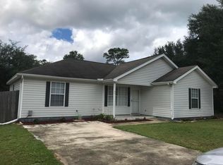 55 Oakridge Way, Defuniak Springs, FL 32433