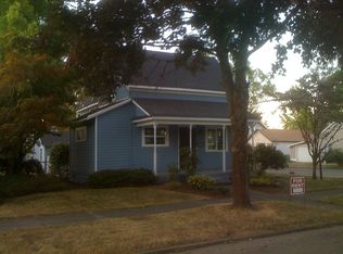 343 NE 10th St, McMinnville, OR