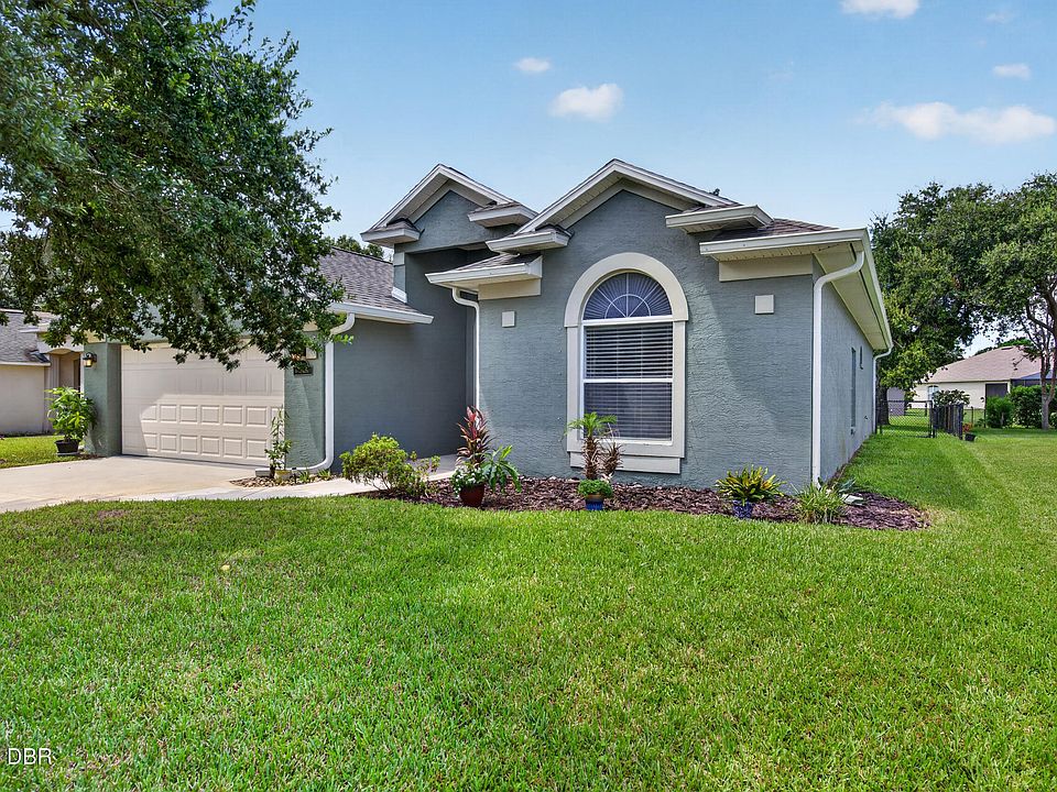 1st image of 12 Old Creek Cir
