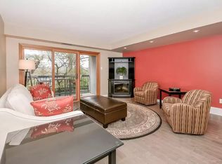 119 Water St #104, Guelph, ON