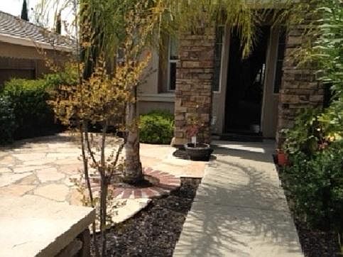 1st image of 1909 Bosbury Way