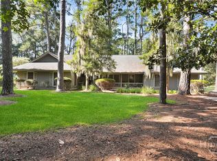 1 Shaftesbury Ln, Savannah, GA 31411