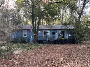 8273 Manse Rd, Edisto Island, SC 29438