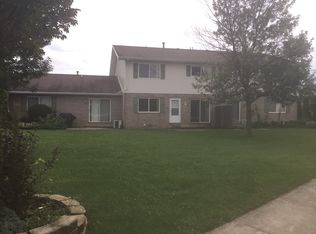 1592 Girard Way APT B, Bourbonnais, IL 60914