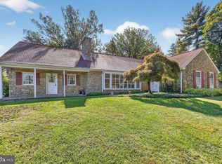 1263 Gilbert Rd, Meadowbrook, PA 19046