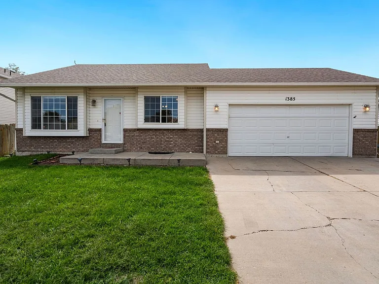 1385 Keywood Ct — Photo 1