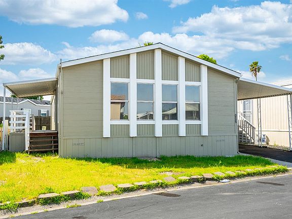 4th image of 127 Del Paso Drive