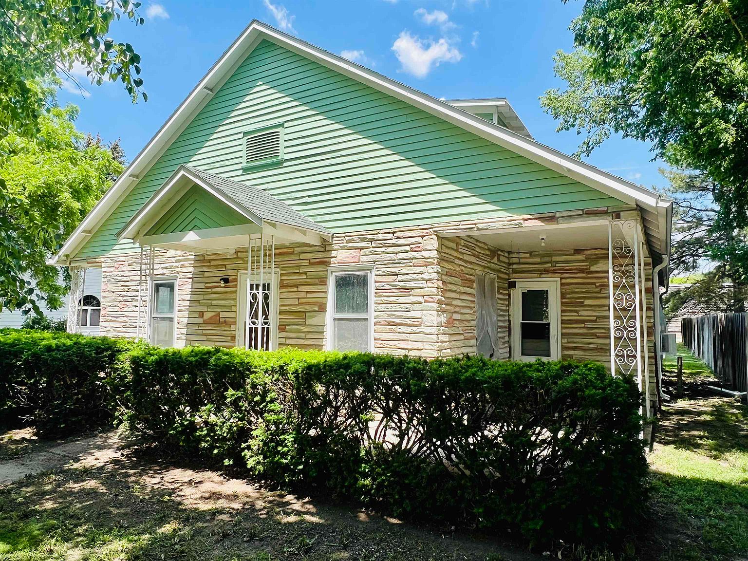 1008 Elm St, Arapahoe, NE 68922 Zillow