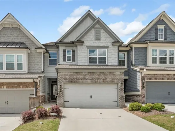 649 Isom Walk, Suwanee, GA 30024