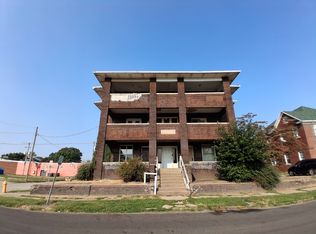 304 N Walnut St #F, Danville, IL 61832